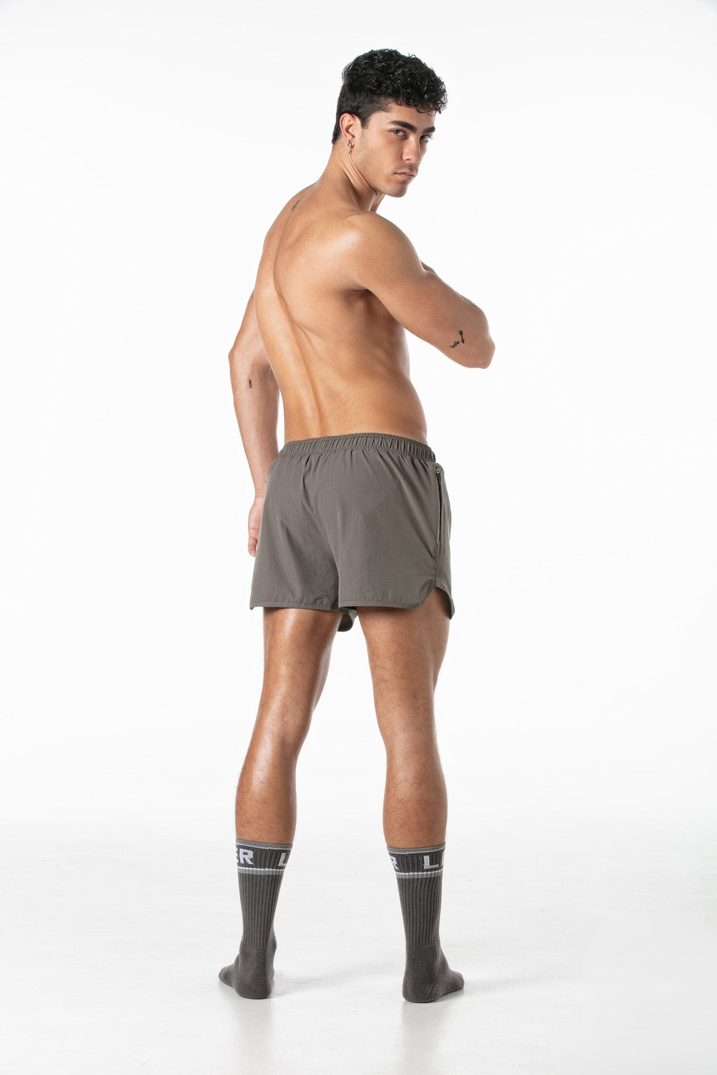 LEADER Heroes Gym Shorts — Taupe